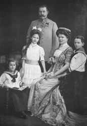 Der Erzherzog Franz Ferdinand von Österreich und seine Familie